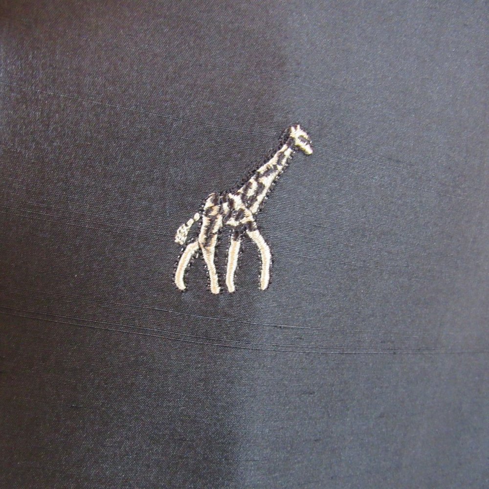 Silk Capri Black Embroidered Safari Animals Tiger Lion Giraffe Pants - Picture 4 of 9